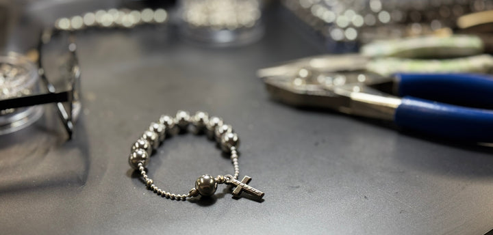 Knuckle Rosary STAINLESS STEEL - Fashioned for Men, NEW